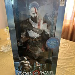 Kratos God of War 1/4 Scale 2018 Action FIG. 18" Tall by NECA New In Sealed Box!