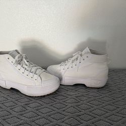 ADIDAS NIZZA SHOES SIZE 8