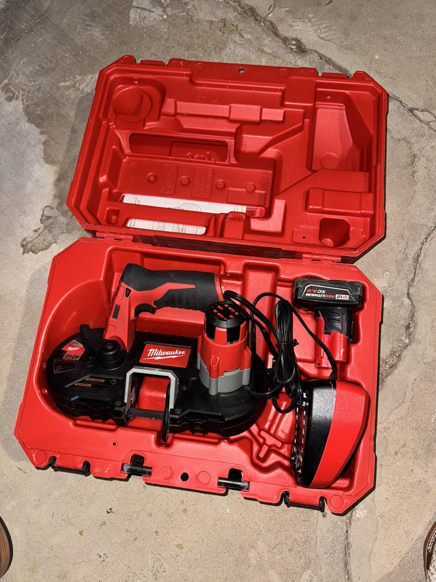 Milwuakee M12 Bandsaw