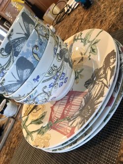 Lenox All purpose bowl and Dinner plates set