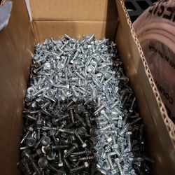 1000 pcs 1/2 inch  long.  1/4 sheet metal screw  hex washer head