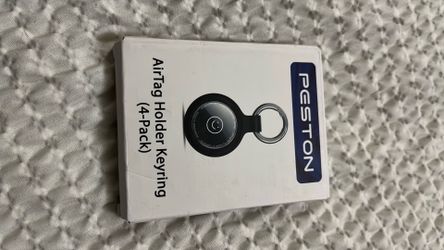 AirTag holder keyring