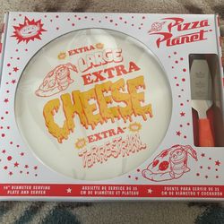 Pizza Planet Serving Plate And Server
