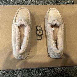 New UGG Slippers