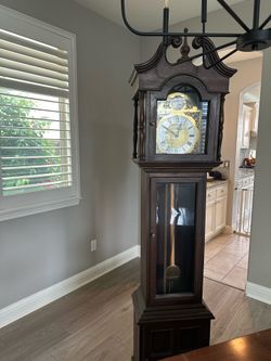 Vintage clock (need repair)