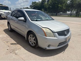 2012 Nissan Sentra 2.0L For Parts