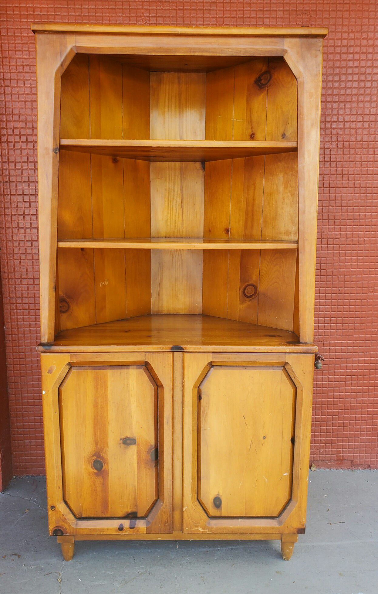 Vintage wood corner shelf