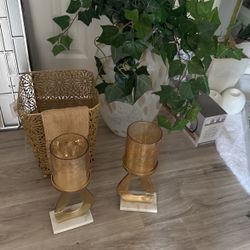 Sold As A Set (cash only)