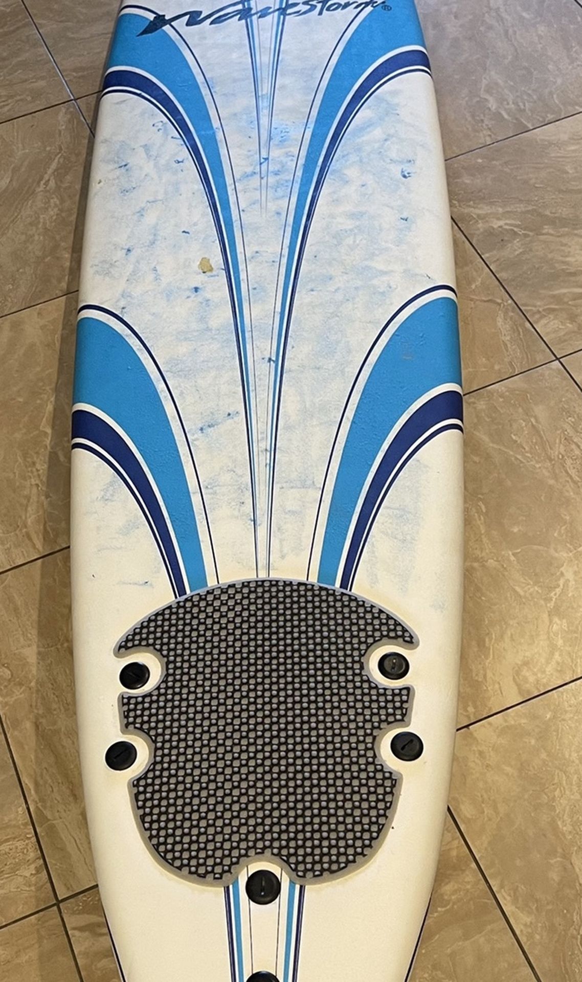 8’ WAVESTORM SURFBOARD