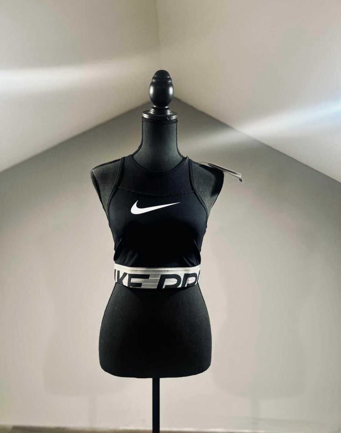 NWT Small Nike Training Crop Top