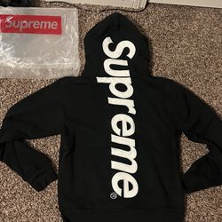 Supreme Hoodie 