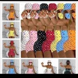 dress mask and hat set