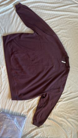 Women’s Fabletics Sweater
