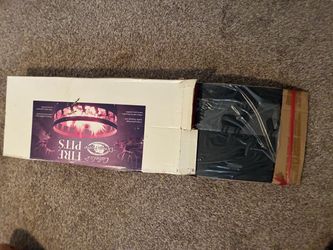 New in box cabelas fire pit