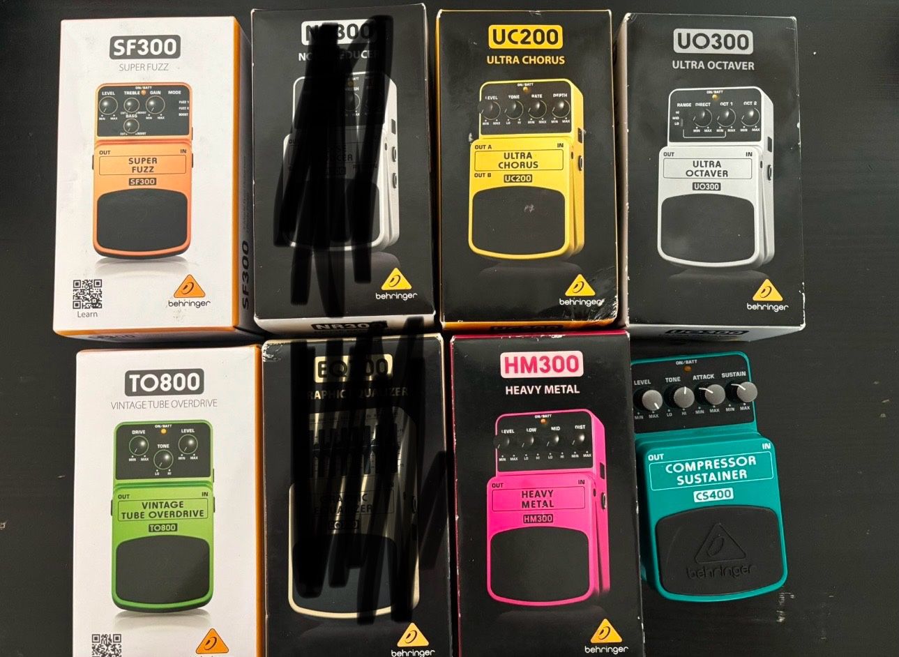 Behringer Pedals 