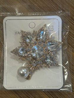 Crystal Rhinestone and Pearl Brooch Pin