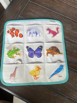 Lovevery Critter Pockets matching set
