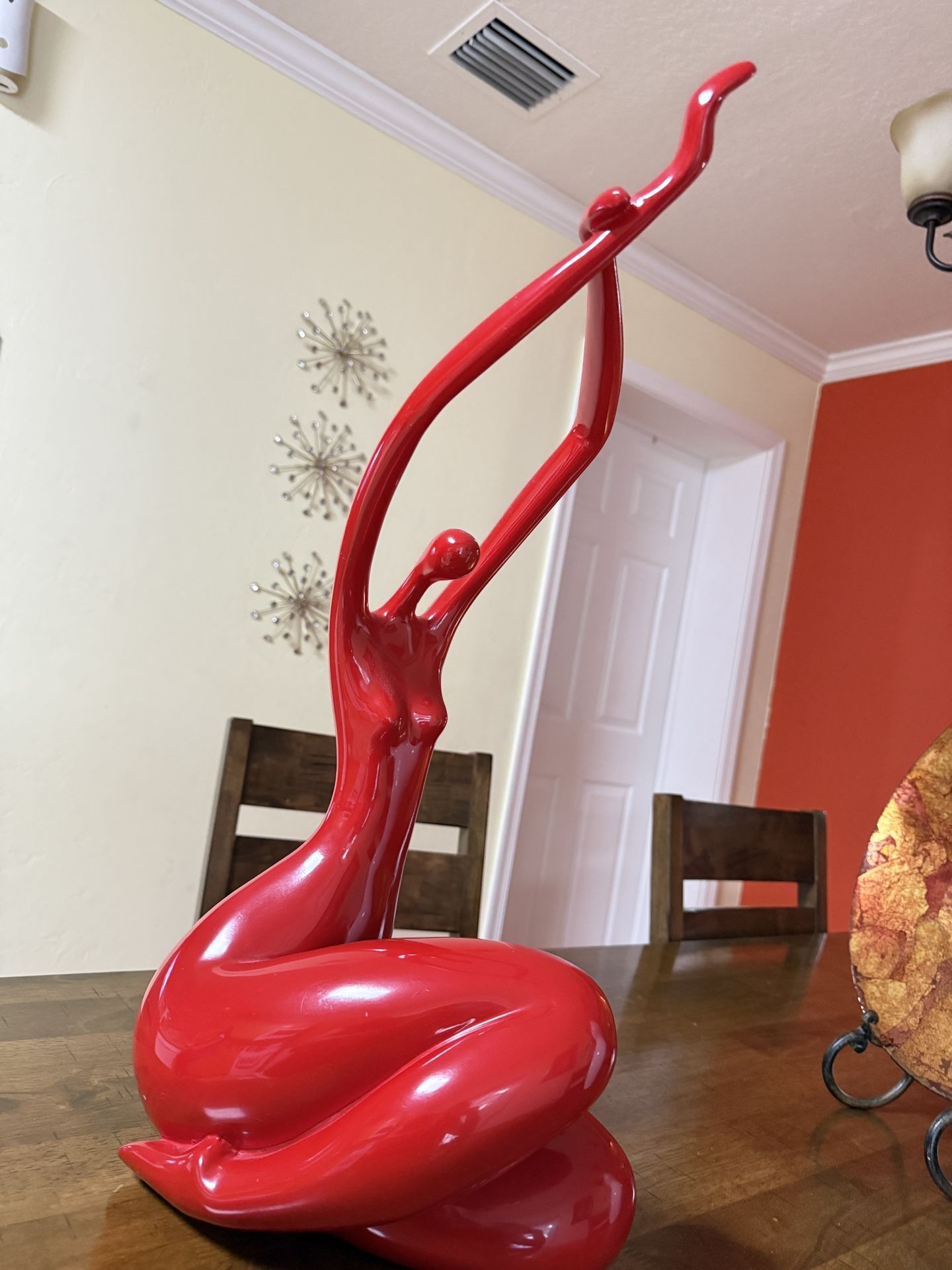 El Dorado POPPY RED FIGURE
