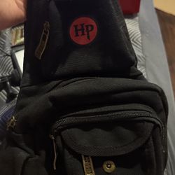 Herencia De Patrones Sling Bag $100