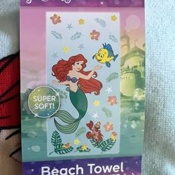 Brand New Disney Ariel And Alice And The Wonderland Towels