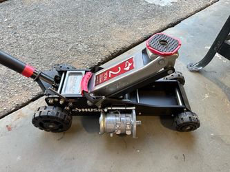 Husky floor jack brand new $140 obo
