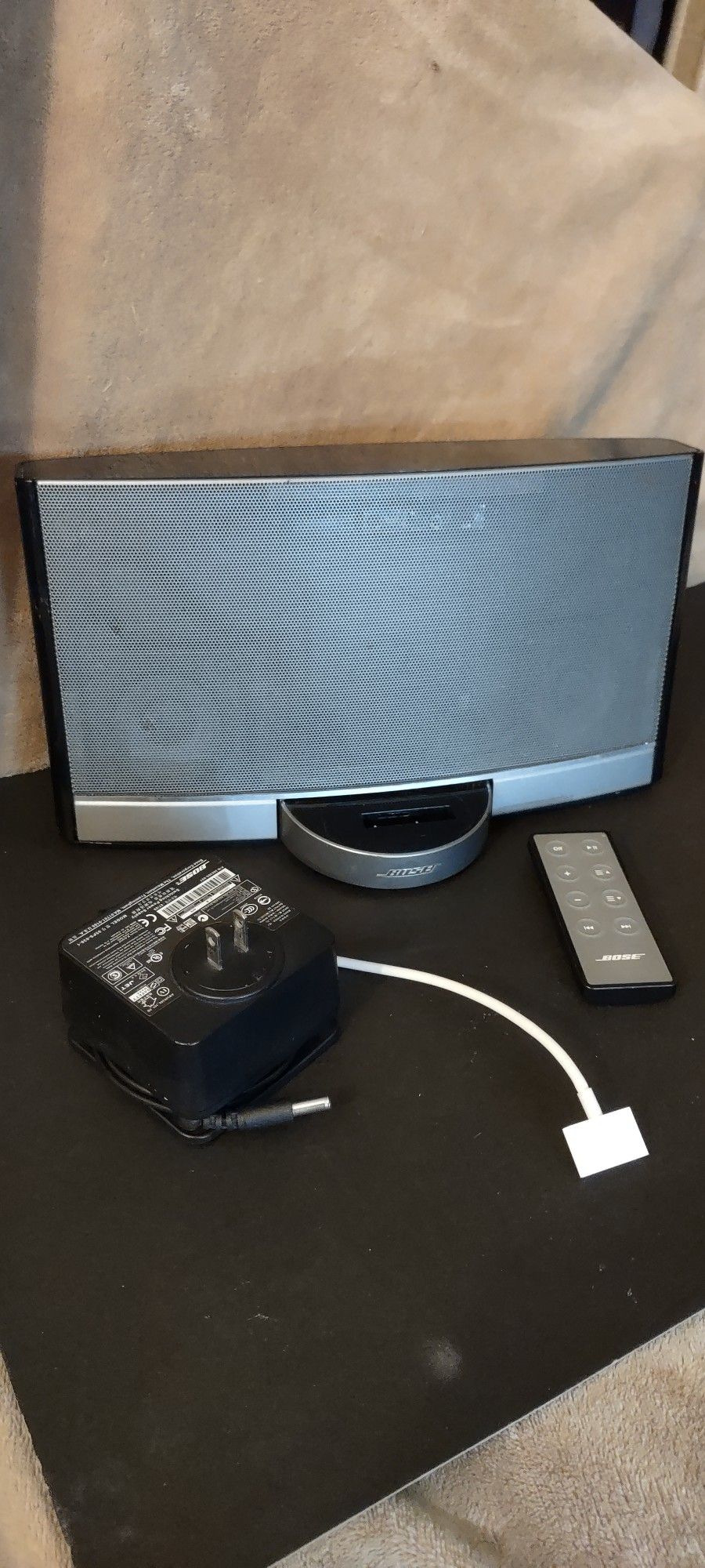 Bose Sounddock Portable Digital Music System