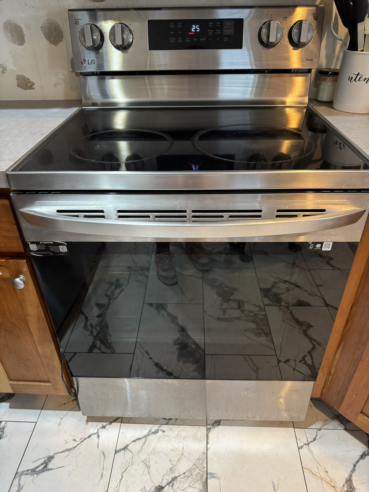 LG ThinQ Smart Oven With Air Fry Feature