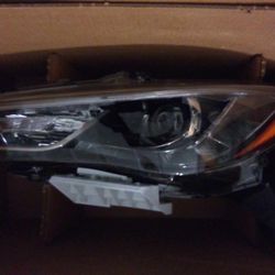 Infinity QX60 LEFT Headlight 
