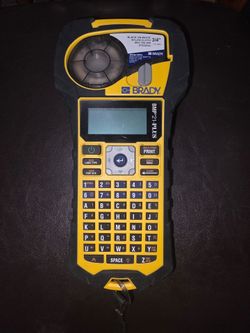 M210 Handheld Label Maker