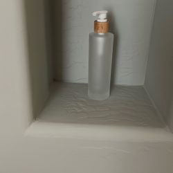 Glass Containers With Pumps