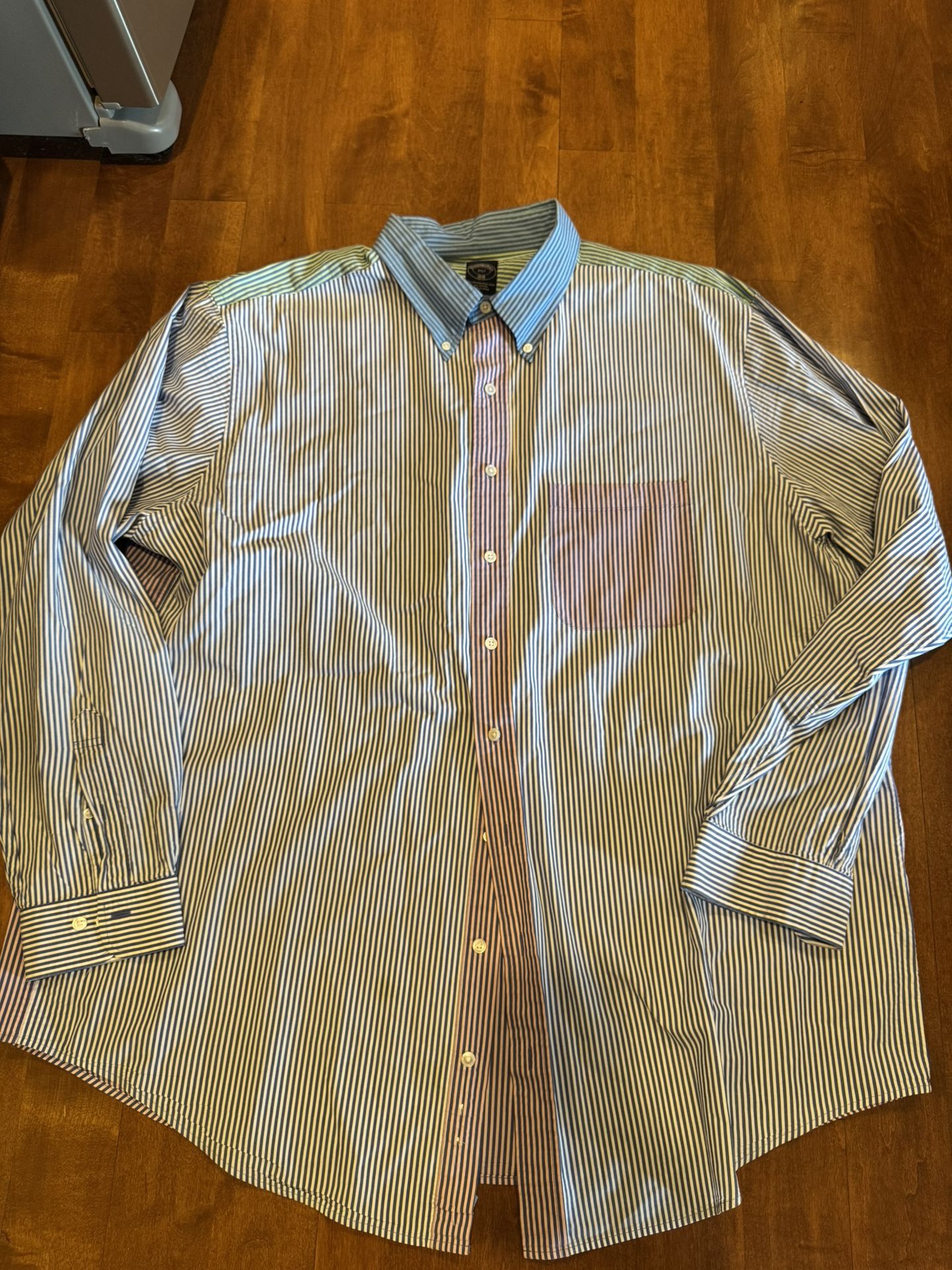 Men’s Brooks Brothers, button-down shirt, size XLT shipping available