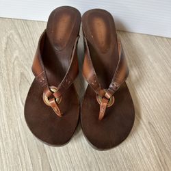 Brown Wooden Sandal Size 8 