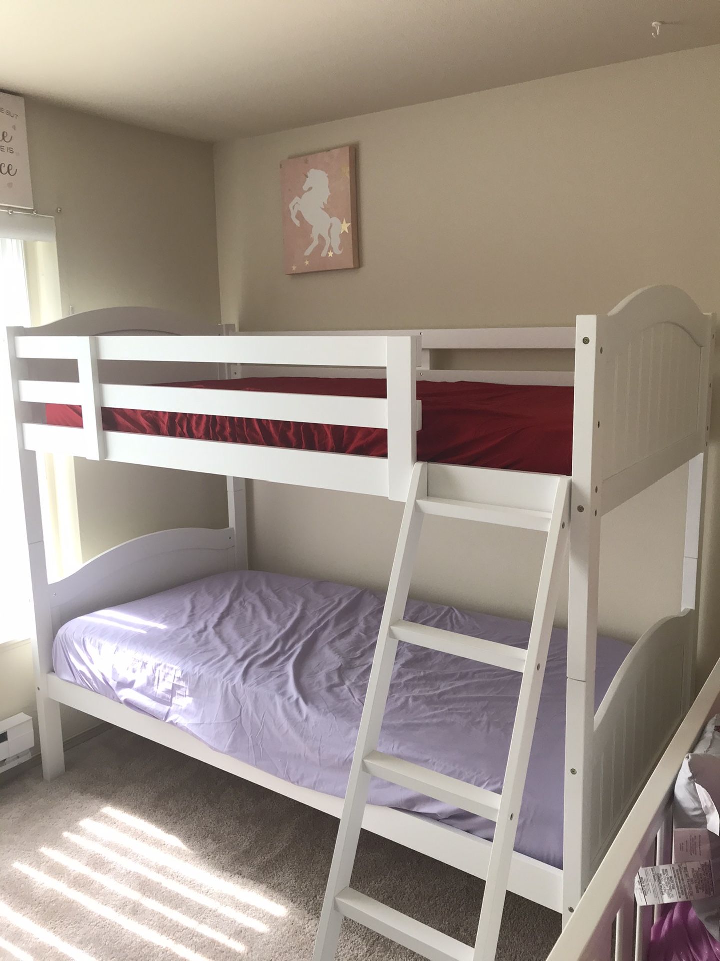 Thomasville twin bunk beds
