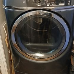 GE Washer/Dryer Combo All In 1