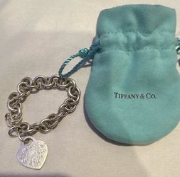 Tiffany & Co. 925 Sterling Silver Heart Tag Cable Chain Bracelet Lobster Signed