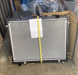 Radiators Car Parts 