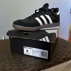 OG Samba Adidas Size 6Youth/Women8