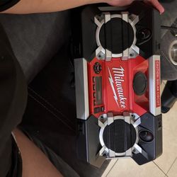 Milwaukee 2790-20 Jobsite Radio