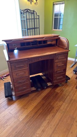 Desk