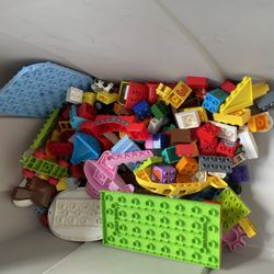 Lego Duplos Lot