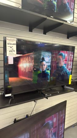 Insignia 40” Smart TV