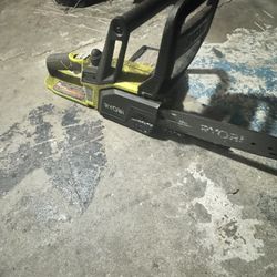 Chainsaw 10 In $ 100 No Batteries 