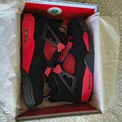 Jordan 4 Retro