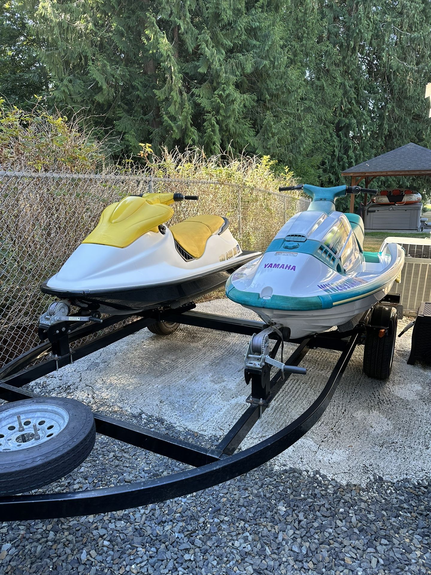 1998 SeaDoo SPX, 1997 Yahama Waveraider 700 SeaDoo / Yahama SeaDoo