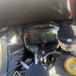 2022 GSXR1000R