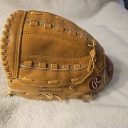 Rawlings GJ 40 Bill Madloch Softball Size 12" Glove 
