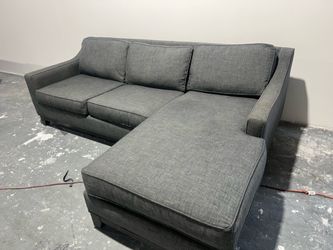 SECTIONAL COUCH SOFA