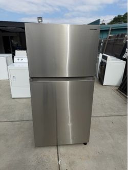 Samsung stainless steel fridge • free local delivery