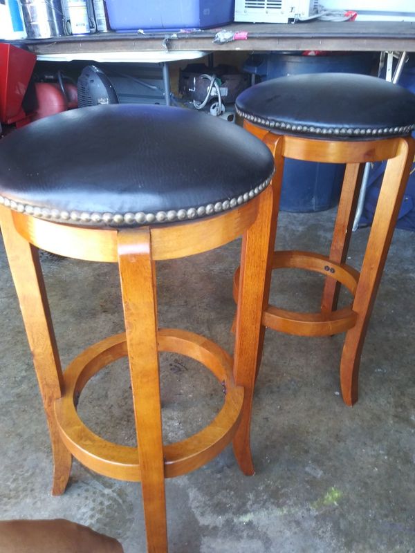 Brand new shares solid wood spinning chair for Sale in Lowell, MA OfferUp