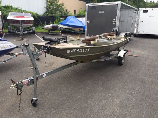 2006 lowe 14 aluminum boat with 9.9 4 stroke motor with 2006 trailer will trade